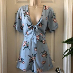 Socialite - Baby Blue Floral Romper